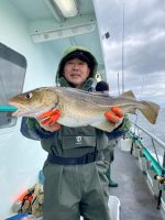 Kiyoshiro Imawano holding a fish